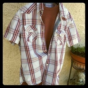 L Vintage Fit American Eagle Short Sleeve Button